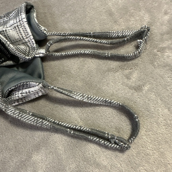 Schoolgirl Minidress Grey White Plaid XS Short Dress Bodycon Costume Cosplay 90s - Picture 8 of 8